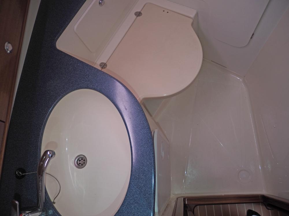 Salon, H&eacute;bergements